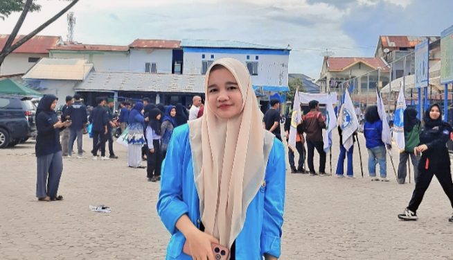 Menjadi Diri yang Autentik di Tengah Tekanan Sosial