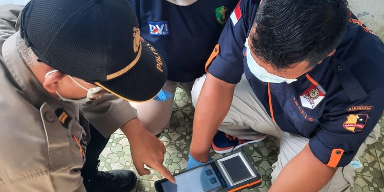 Tim DVI Pusdokkes Polri Identifikasi Korban Laka Sungai di Aceh Tenggara