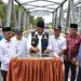 Pj Gubernur Safrizal Resmikan Jembatan Tutu Panyang Samalanga