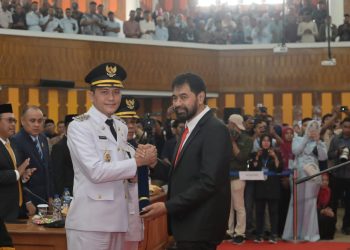 Gubernur Muzakir Manaf Lantik Bupati dan Wakil Bupati Aceh Selatan Mirwan-Baital Mukadis