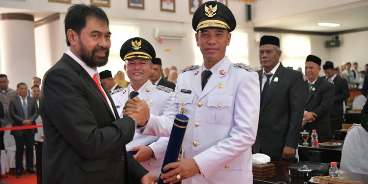 Mualem Ajak Ayah Wa dan Tarmizi Bersinergi Majukan Aceh Utara