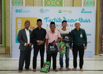 Menyambut Ramadhan BSI Aceh berbagi bahagia dengan kaum dhuafa