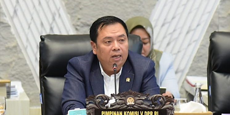 Anggaran Kemen PU Terjun Jadi 29 T, Lasarus: 1000% Saya Tak Setuju!