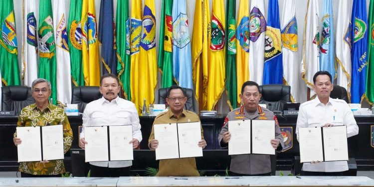 KPK dan Kemendagri Perkuat Pengawasan Perizinan Daerah untuk Cegah Korupsi