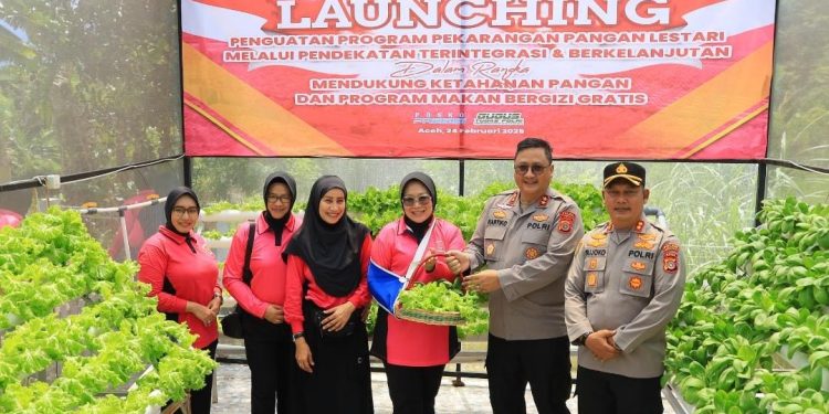 Kapolda Aceh dan Ketua Bhayangkari Hadiri Launching Penguatan Program P2L
