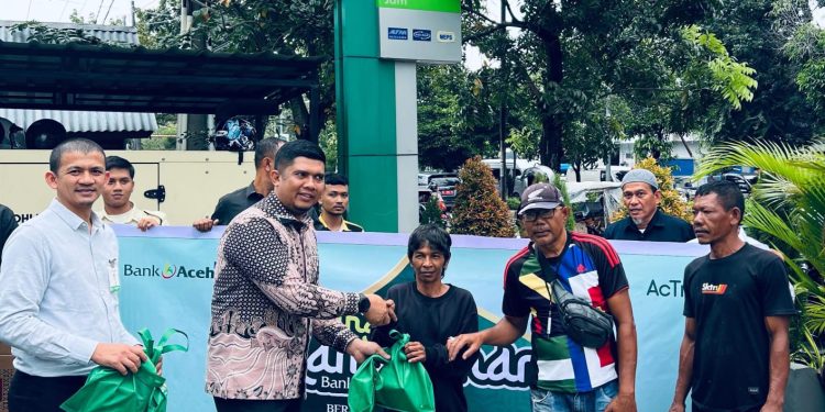Bank Aceh Aktif Salurkan Bantuan Sepanjang Ramadan Melalui Program Cahaya Ramadan Bersama Bank Aceh Tahun 2025