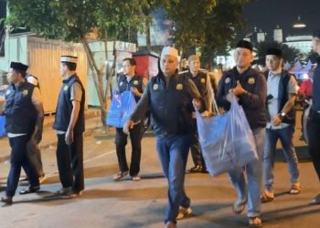 Ditreskrimsus Polda Aceh Kembali Gelar Sahur on The Road, Sasar Tukang Becak hingga Pemulung