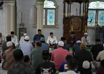 Do’a Bersama untuk Alm Abu Razak, Wagub Fadhlullah: Terima Kasih Masyarakat Teupin Raya