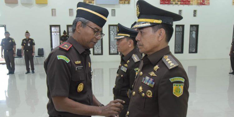 Plt. Kajati Aceh Lantik Faisol sebagai Asisten Pidana Militer, Gantikan Joko Sutikno