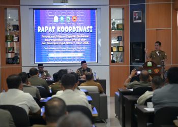 Tindak Lanjut Instruksi Gubernur tentang Salat Jamaah, Plt Sekda Buka Rakor Satpol PP WH se-Aceh Guna Rumuskan SOP Penegakan di Lapangan