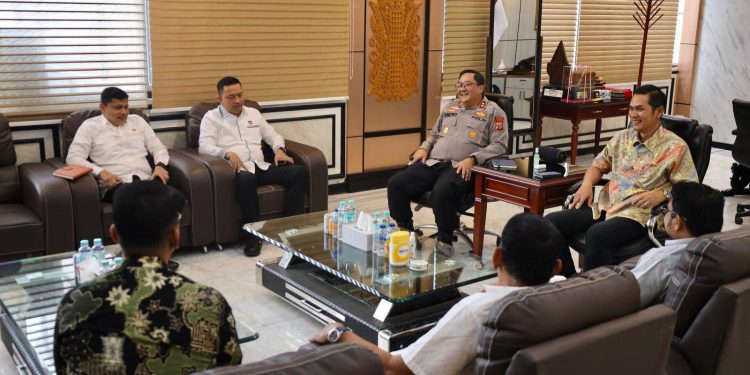 Kapolda Aceh Terima Audiensi Plt Sekda Aceh: Bahas Sinergi Pemerintah dengan Kepolisian