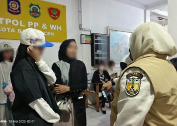 Satpol PP dan WH Aceh Amankan 11 Wanita Berpakaian Ketat dalam Razia Syariat Islam di Banda Aceh