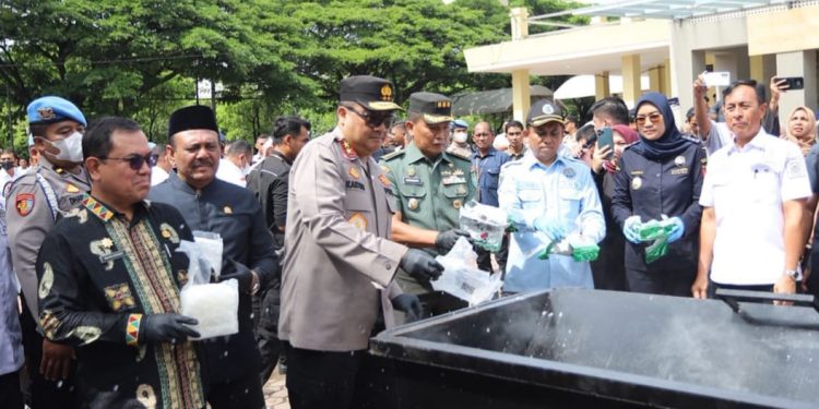 Gubernur Apresiasi Kapolda Aceh atas Kontribusinya Menjaga Serambi Mekkah dari Ancaman Narkoba