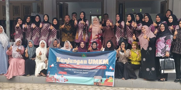 Ketua IAD Aceh Kunjungi Dekranasda Aceh Besar, Dukung UMKM Tembus Pasar Nasional