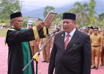 Bupati Syech Muharram Lantik Bahrul Jamil sebagai Sekda Aceh Besar