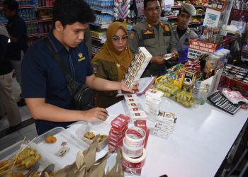 Kanwil Bea Cukai Aceh dan Satpol PP WH Aceh Gencarkan Operasi Pemberantasan Rokok Ilegal di Banda Aceh