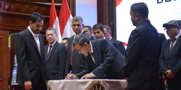 Gubernur Mualem Lantik Dewan Ekonomi Aceh