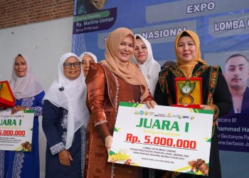 Mukarramah Fadhlullah Tutup Pekan Kreativitas Pangan Lokal Janeng 2025