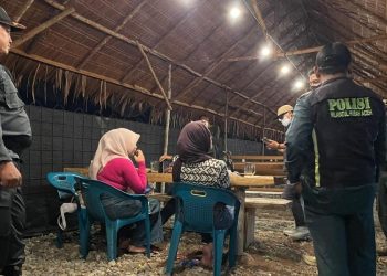 Satpol PP dan WH Aceh Besar Gencarkan Patroli Malam, Ingatkan Warga Patuhi Syariat Islam
