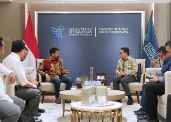 ‎Gubernur Mualem Bahas Penguatan Ekonomi dengan Menteri Perdagangan RI