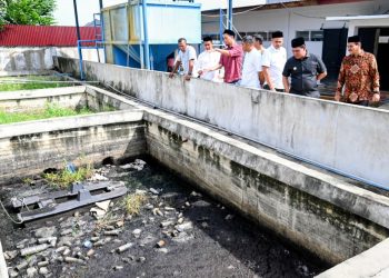 Pemkab Aceh Besar Terima Sertifikat Halal RPH Lambaro dari MPU Aceh