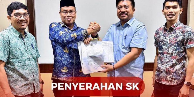 Pemerintah Aceh Serahkan SK 1.343 PPPK Guru Tahap I