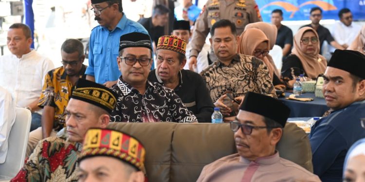 Pemkab Aceh Besar Hadiri Peringatan Maulid dan Peusijuk Ketua PWI Pusat di Banda Aceh