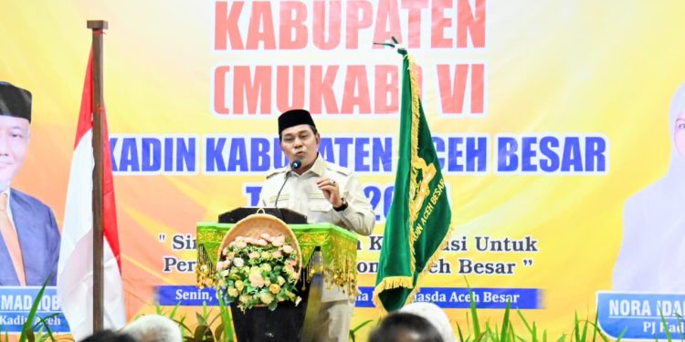 Bupati Aceh Besar Harap Kadin Jadi Penggerak Ekonomi, Bukan Pencari Proyek