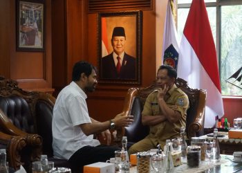 Gubernur Aceh Sampaikan Selamat kepada Mendagri atas Anugerah Adat dari Wali Nanggroe