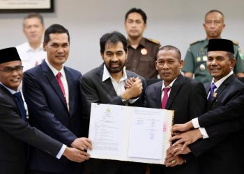 Gubernur Mualem dan DPRA Tanda Tangan KUA-PPAS 2026