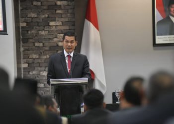 Sekda Aceh Sampaikan Nota Keuangan APBA 2026 di Paripurna DPRA