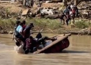 Rakit Darurat Terbalik, Wagub Aceh Tercebur Saat Tinjau Pameu