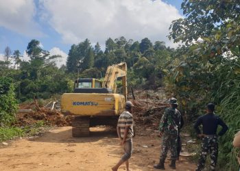 Dua Titik Longsor Gunung Salak Berhasil Diterobos