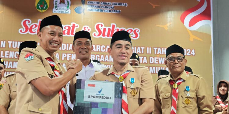 Bangun Generasi Tangguh, BBPOM Aceh Hadiri Penghargaan dan Salurkan Bantuan