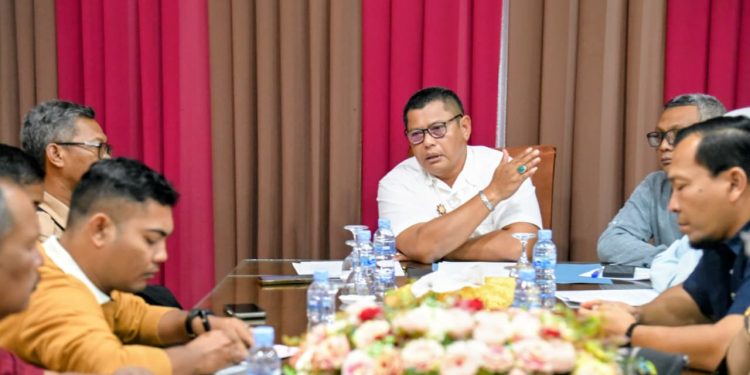 Pemkab Aceh Besar Bantah Isu: THR dan Gaji 13 Guru Sudah Tuntas