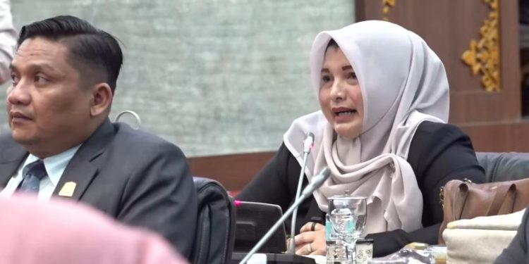 Rapat Paripurna LKPJ Gubernur 2025, Nora Indah Nita Soroti Lambatnya Penanganan Banjir
