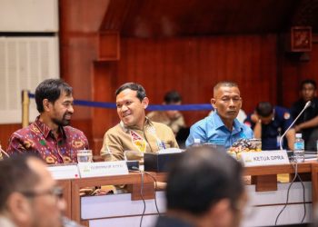 ‎Mualem Minta Otsus Abadi 2,5 Persen di Hadapan Banleg DPR RI pada Rapat Perubahan UUPA