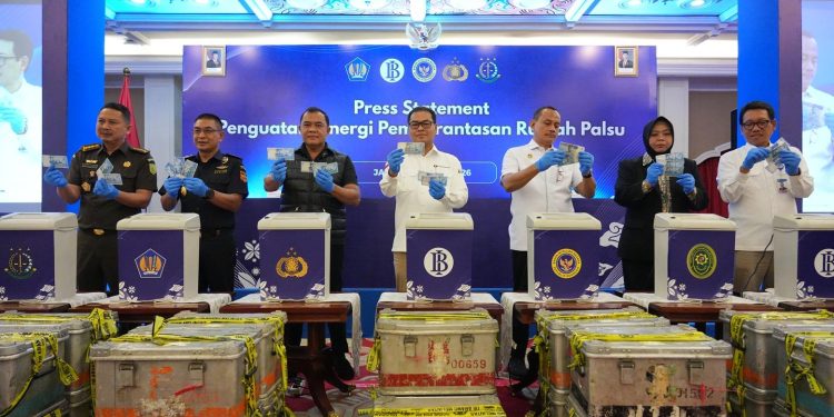 BI, Bareskrim dan Botasupal Musnahkan 466 Ribu Lembar Uang Palsu, Tegaskan Komitmen Lindungi Rupiah