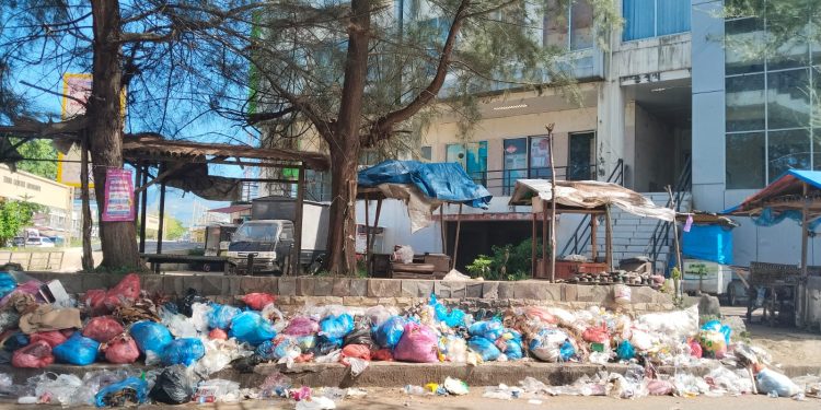 Hari Ketiga Iduladha, Sampah Menggunung di Ingin Jaya, Sekitar MPP Aceh Besar Tampak Kumuh