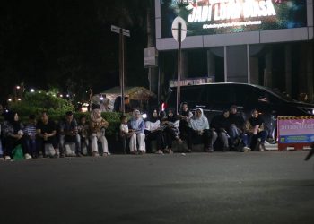 Warga Padati Jalur Takbir Keliling Banda Aceh Sejak Magrib