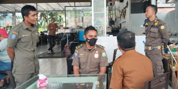 ASN Nongkrong di Warkop Saat Jam Dinas, 30 Pelanggar Ditertibkan Satpol PP-WH Aceh