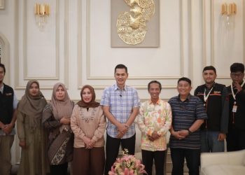 Sekda Aceh Terima Tim Pendataan Sensus Ekonomi 2026 di Kediaman Resmi