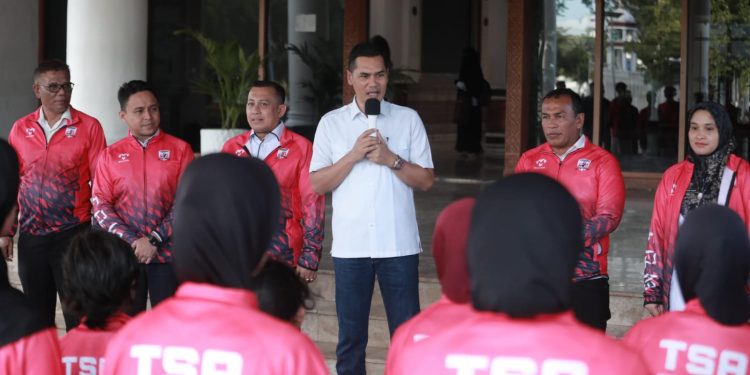 Sekda Aceh Lepas 43 Atlet TSA ke Kejuaraan Taekwondo Nasional di Sumut