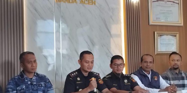 Bea Cukai Aceh Gagalkan Penyelundupan 2,9 Kilogram Emas Senilai Rp7,25 Miliar ke Malaysia