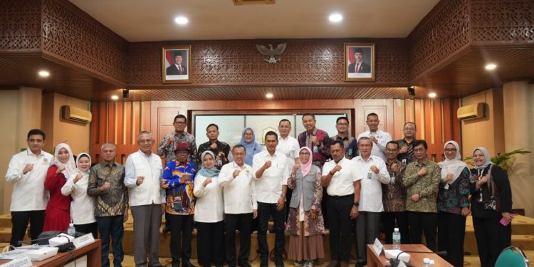 Komisi IX DPR RI Apresiasi UHC Jaminan Kesehatan di Aceh