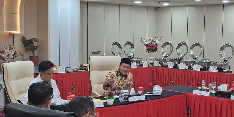 Blangpadang Belum Juga Bersertifikat Wakaf, Wagub Aceh Desak Kepastian Hukum di Meja Menko Yusril