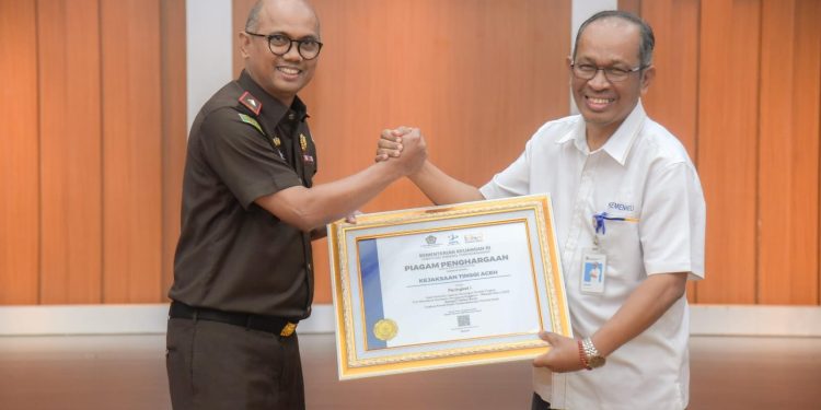 Kejati Aceh Raih Peringkat 1 UAPPA-W Terbaik dari 32 Instansi