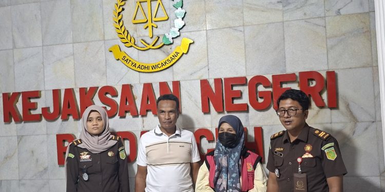 Berbelit-belit Saat Diperiksa, Oknum Dosen Tersangka Korupsi Beasiswa Aceh Ditahan