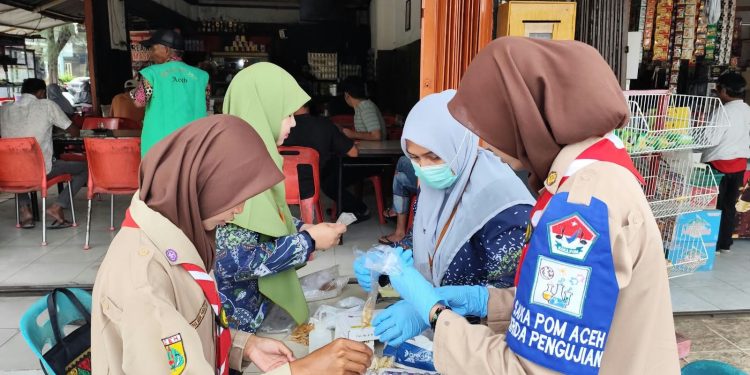 BBPOM Aceh Bongkar Temuan di Warkop Banda Aceh, Kopi dan Jamu Bermasalah Disita
